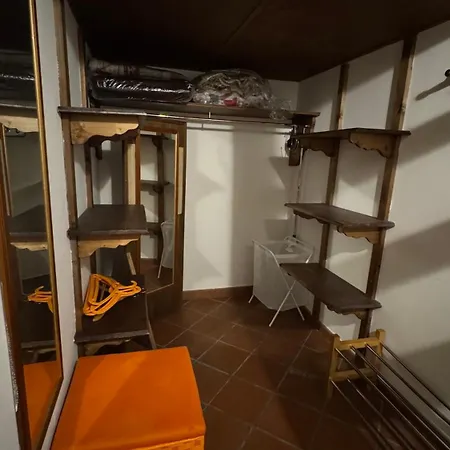 La Casa Della Guida Апартаменты Николози